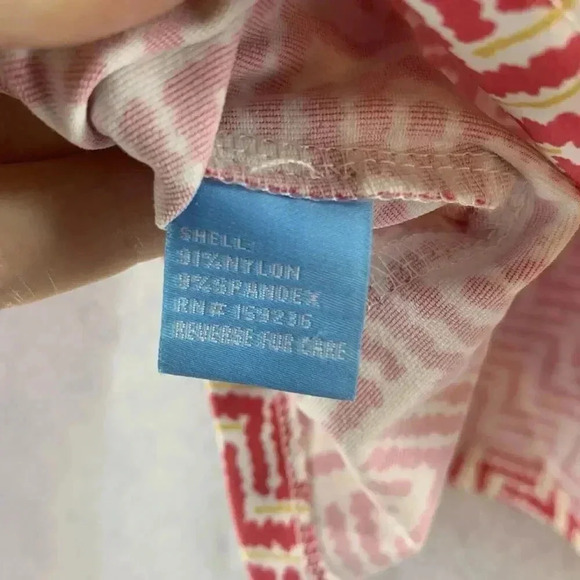 J McLaughlin Women’s Durham Ruffle Red Geometric Catalina‎ Cloth Top Size Small - Picture 5 of 5